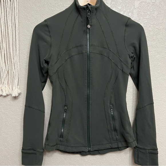 lululemon athletica Jackets & Blazers - Lululemon define jacket Luon olive green size 4